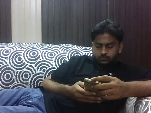 indihotguy online show from September 23, 2025, 2:09 pm