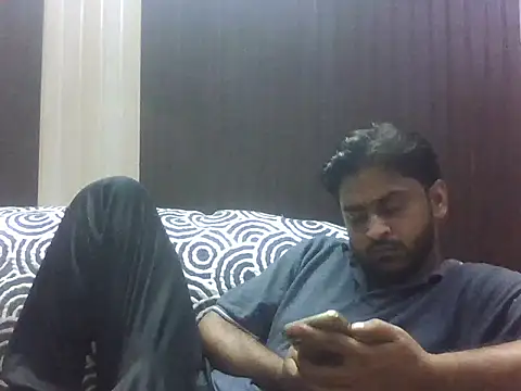 indihotguy online show from October 1, 2025, 2:12 pm