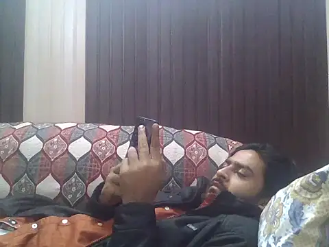 indihotguy online show from November 29, 2025, 1:47 pm