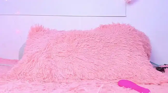 NicoleJaymes  online show from January 22, 2025, 7:45 pm