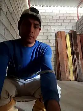 Snapshot of elmazitogrande chatting on October 21, 2025, 9:15 pm elmazitogrande online show from October 21, 2025, 9:15 pm