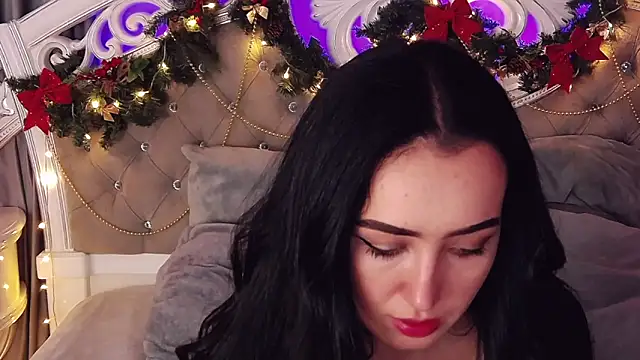 Snapshot of KimKhallifa chatting on January 15, 2026, 6:18 am KimKhallifa online show from January 15, 2026, 6:18 am