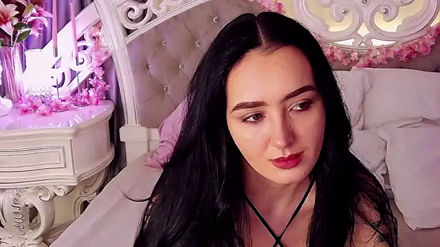 Snapshot of KimKhallifa chatting on February 18, 2026, 5:25 am KimKhallifa online show from February 18, 2026, 5:25 am