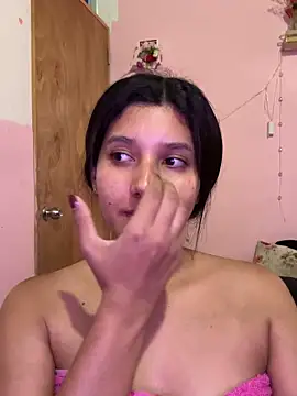 emmariders2 online show from April 6, 2026, 3:46 pm