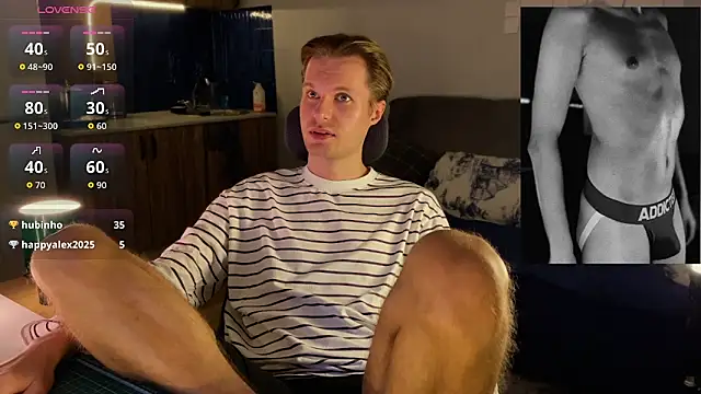 Snapshot of Leonnextdoor chatting on February 17, 2026, 6:36 pm Leonnextdoor online show from February 17, 2026, 6:36 pm