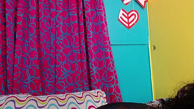 valerie mase online show from November 26, 2025, 9:27 pm