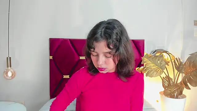 LuciaFerrero online show from October 9, 2025, 12:41 am