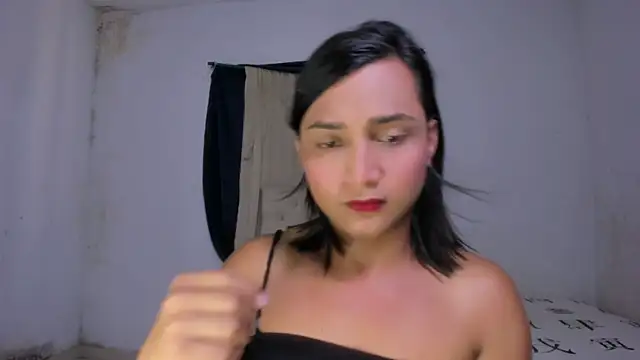 Miss noah18 online show from February 13, 2025, 7:52 pm