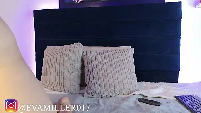 eva miller7 online show from March 26, 2026, 1:38 pm