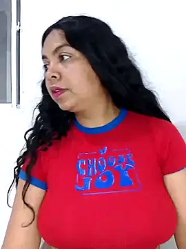 Brendabluee online show from February 4, 2025, 2:28 am