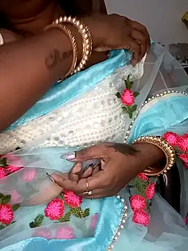 vibhawet online show from February 12, 2025, 6:51 pm