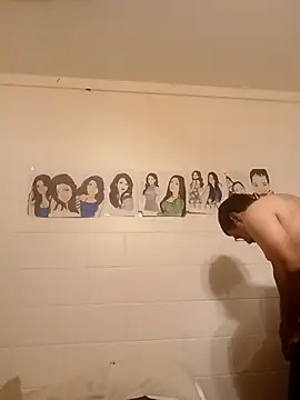 k1oudE online show from February 13, 2026, 5:03 am