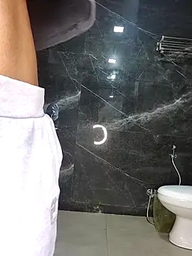 cutieAnkita online show from November 30, 2025, 1:04 pm