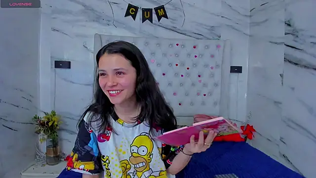 arissha lee online show from May 22, 2026, 12:44 pm