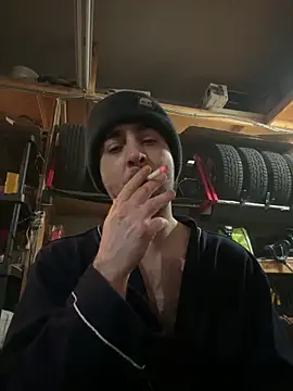 Faded-Solo online show from March 19, 2026, 3:43 am