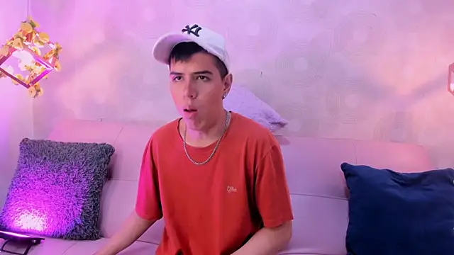 Angel Khouri online show from March 6, 2025, 4:41 am