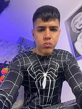 Angel Khouri online show from October 28, 2025, 3:54 am