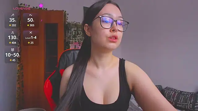 kittenrisha online show from February 24, 2025, 6:16 am