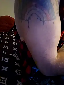 Snapshot of StruggleSnuggles chatting on January 27, 2025, 2:53 am StruggleSnuggles online show from January 27, 2025, 2:53 am