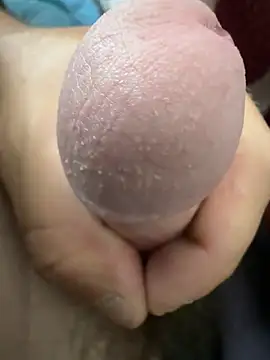 bblbutttwink online show from July 22, 2026, 9:06 pm