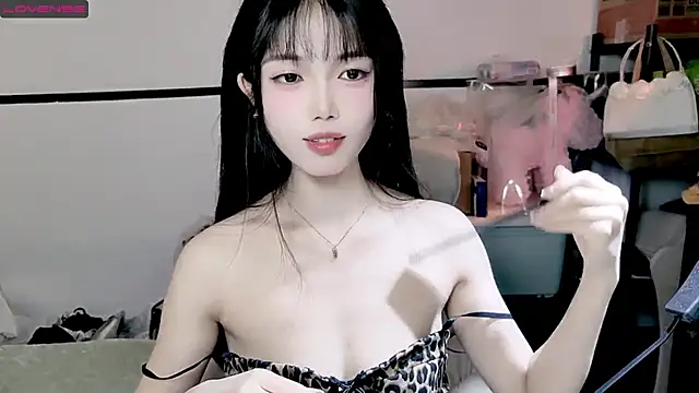 diandian-866 online show from March 12, 2025, 4:13 pm