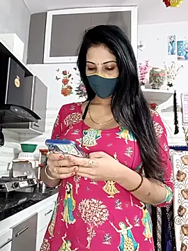 Best-Couple online show from November 22, 2025, 3:27 am