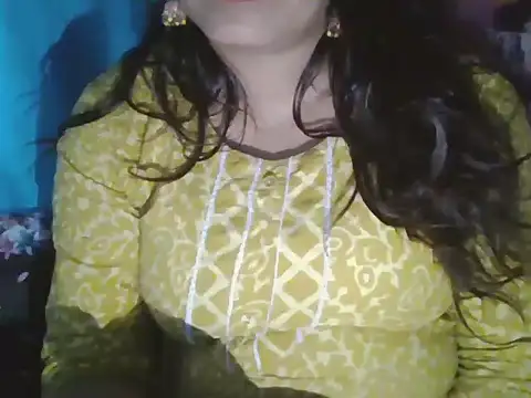 Hot-shanvi online show from June 1, 2026, 11:34 am