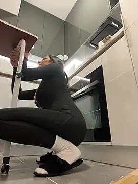 Snapshot of claraxjoyy chatting on January 11, 2025, 4:48 am claraxjoyy online show from January 11, 2025, 4:48 am