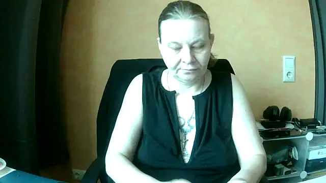 Sweet Phoenix online show from January 14, 2025, 9:56 am