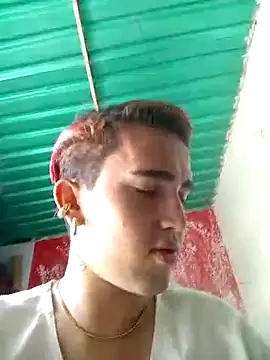 Lian Noath online show from March 19, 2025, 3:40 pm