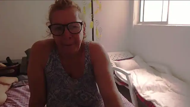 milchanel online show from March 14, 2025, 7:44 pm