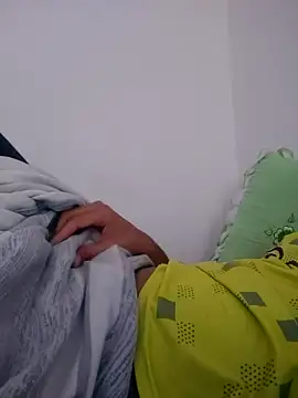 fredfgr online show from October 2, 2025, 4:47 pm