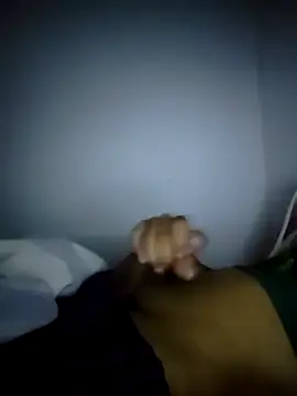 Snapshot of fredfgr chatting on February 21, 2026, 12:33 am fredfgr online show from February 21, 2026, 12:33 am