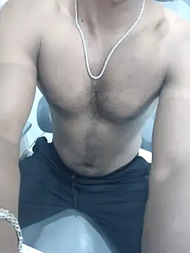 Snapshot of hot_boy_dic chatting on December 4, 2025, 3:10 pm hot boy dic online show from December 4, 2025, 3:10 pm