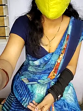 lovelygirl4567 online show from February 17, 2025, 2:59 pm