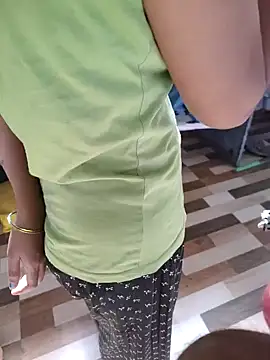 lovelygirl4567 online show from March 13, 2025, 4:05 am