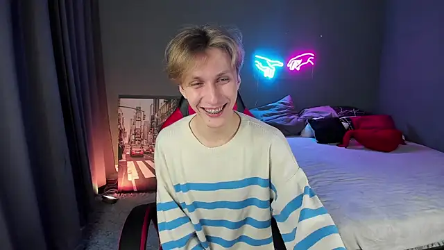 Adrian Di online show from February 24, 2025, 4:36 pm