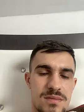 Snapshot of Demonpull69 chatting on February 23, 2025, 9:55 am Demonpull69 online show from February 23, 2025, 9:55 am