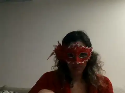 couple-tuga online show from February 8, 2025, 10:51 pm