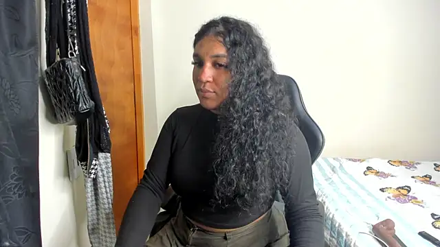 Snapshot of madisonbrunette chatting on January 10, 2025, 4:22 am madisonbrunette online show from January 10, 2025, 4:22 am