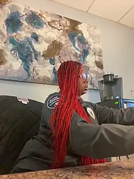 Snapshot of DamnBubbles chatting on February 9, 2025, 10:11 pm DamnBubbles online show from February 9, 2025, 10:11 pm