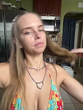 Snapshot of thigh_hi chatting on September 11, 2025, 2:39 pm thigh hi online show from September 11, 2025, 2:39 pm