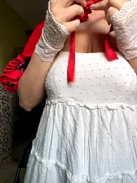 Snapshot of thigh_hi chatting on October 31, 2025, 4:08 pm thigh hi online show from October 31, 2025, 4:08 pm