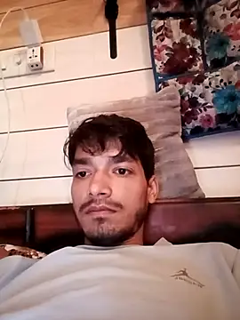 Tarun 0026 online show from September 17, 2025, 3:41 am