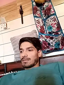 Snapshot of Tarun_0026 chatting on May 3, 2026, 7:14 am Tarun 0026 online show from May 3, 2026, 7:14 am