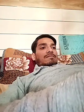 Snapshot of Tarun_0026 chatting on May 4, 2026, 5:47 am Tarun 0026 online show from May 4, 2026, 5:47 am