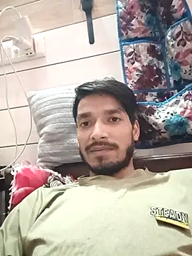 Snapshot of Tarun_0026 chatting on May 21, 2026, 2:13 pm Tarun 0026 online show from May 21, 2026, 2:13 pm