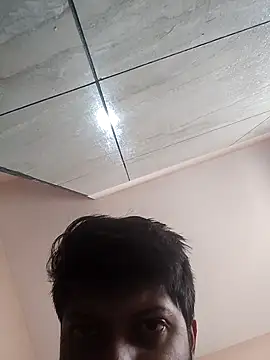 Snapshot of dreamers_dick chatting on January 29, 2025, 2:40 am dreamers dick online show from January 29, 2025, 2:40 am