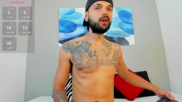 Emilio Wolf online show from February 11, 2025, 9:35 pm