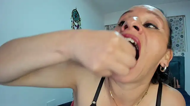 sofi saliva2511 online show from January 13, 2026, 5:51 pm